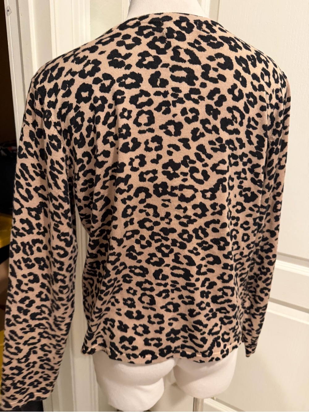 kathy ireland Beige and Black Leopard Print Cardigan - Picture 4 of 13